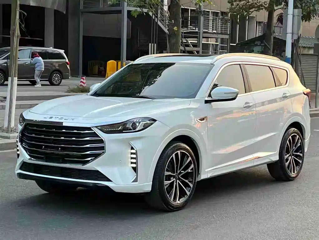 JETOUR X70 PLUS 2021 1.6T DCT 5 мест