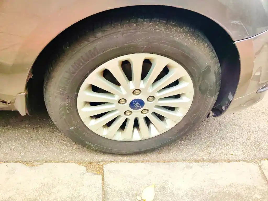 Ford Focus — миниатюра 8