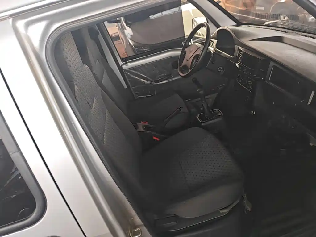 Wuling Zhiguang — миниатюра 25