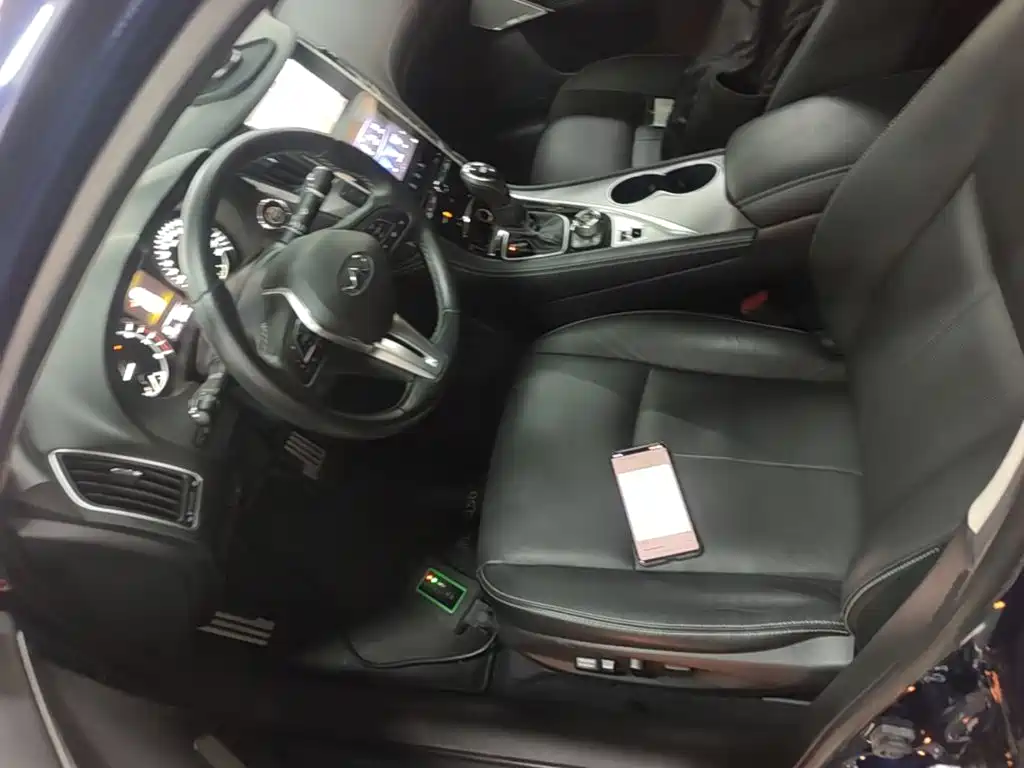 Infiniti Q50L — миниатюра 15