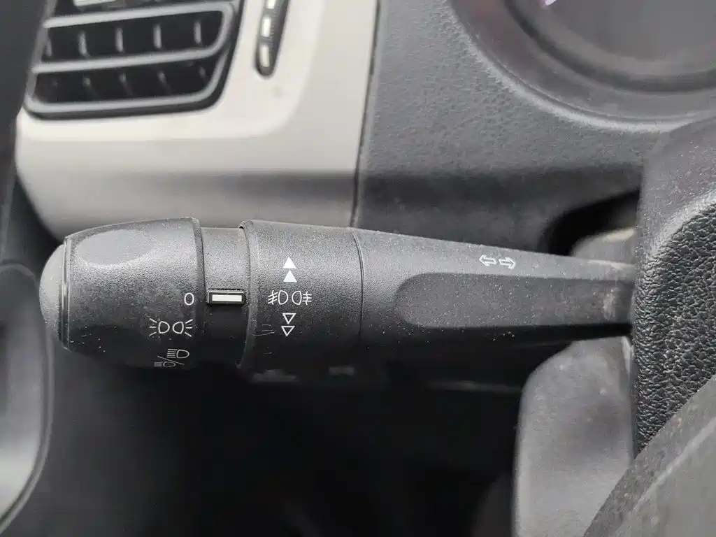 Peugeot 301 — миниатюра 21