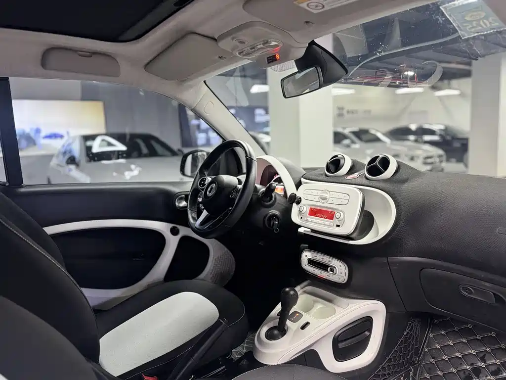 Smart fortwo — фотографии объявления, Фото 11