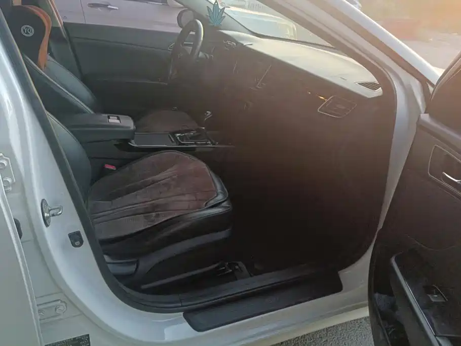 Hyundai Mistra — миниатюра 8