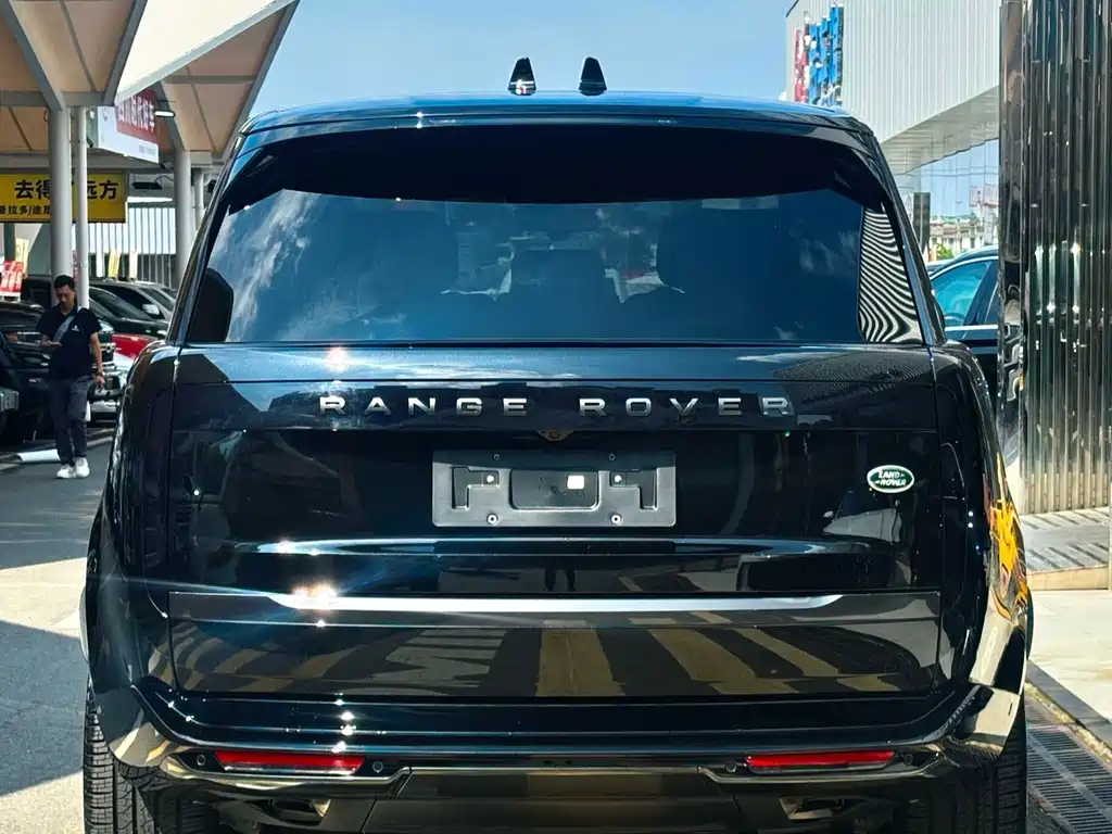 Land Rover Range Rover — миниатюра 3