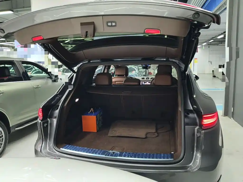 Porsche Cayenne — миниатюра 19