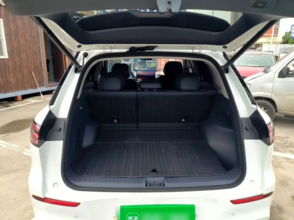 Galaxy Galaxy E5 — миниатюра 19