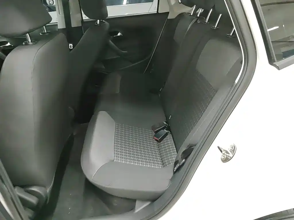 Volkswagen Polo — миниатюра 17
