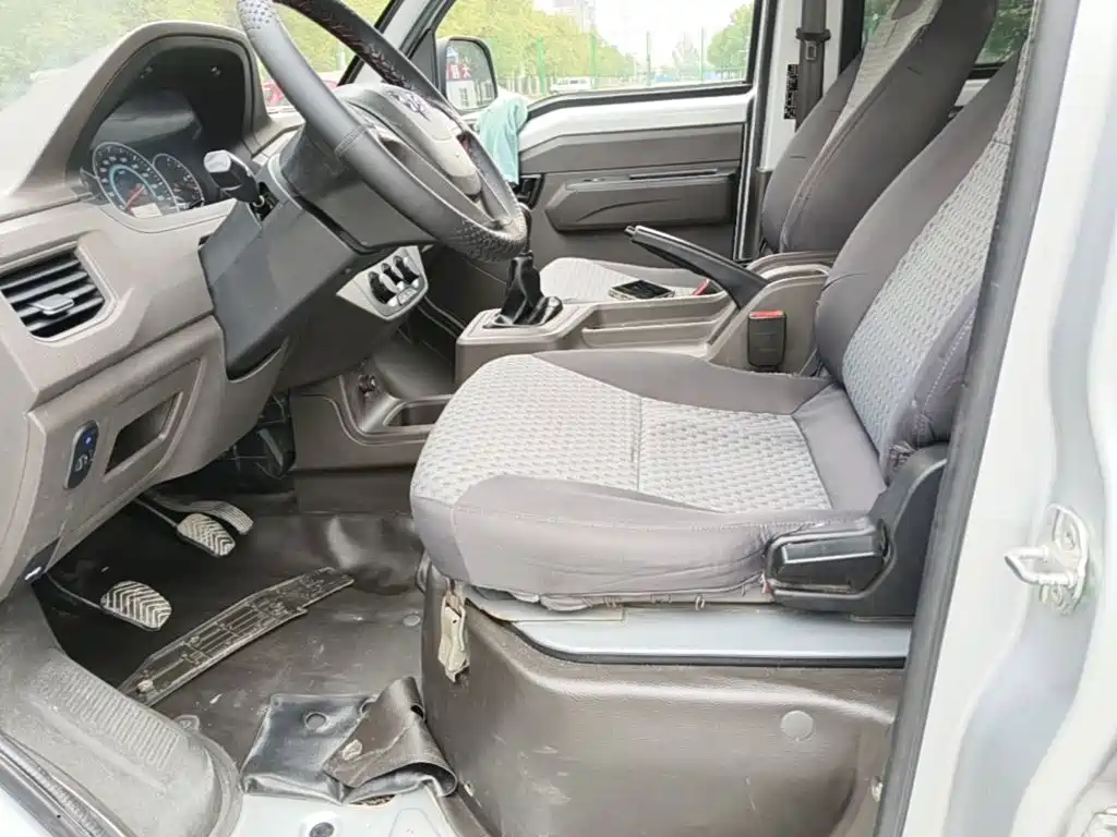 Wuling Rongguang New Truck — миниатюра 15