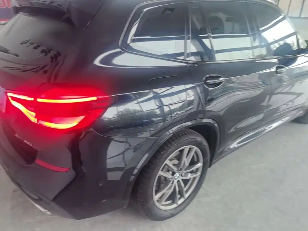 BMW X3 — миниатюра 7