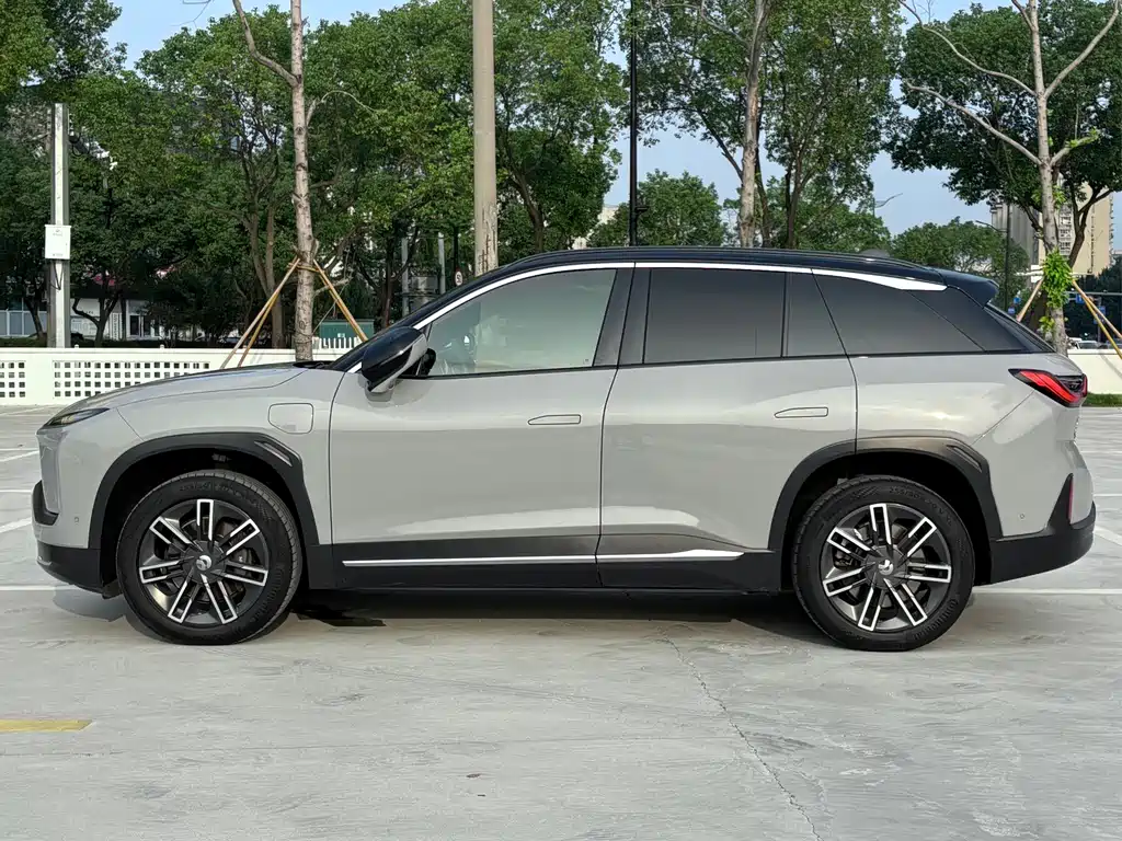 NIO ES6 — миниатюра 2