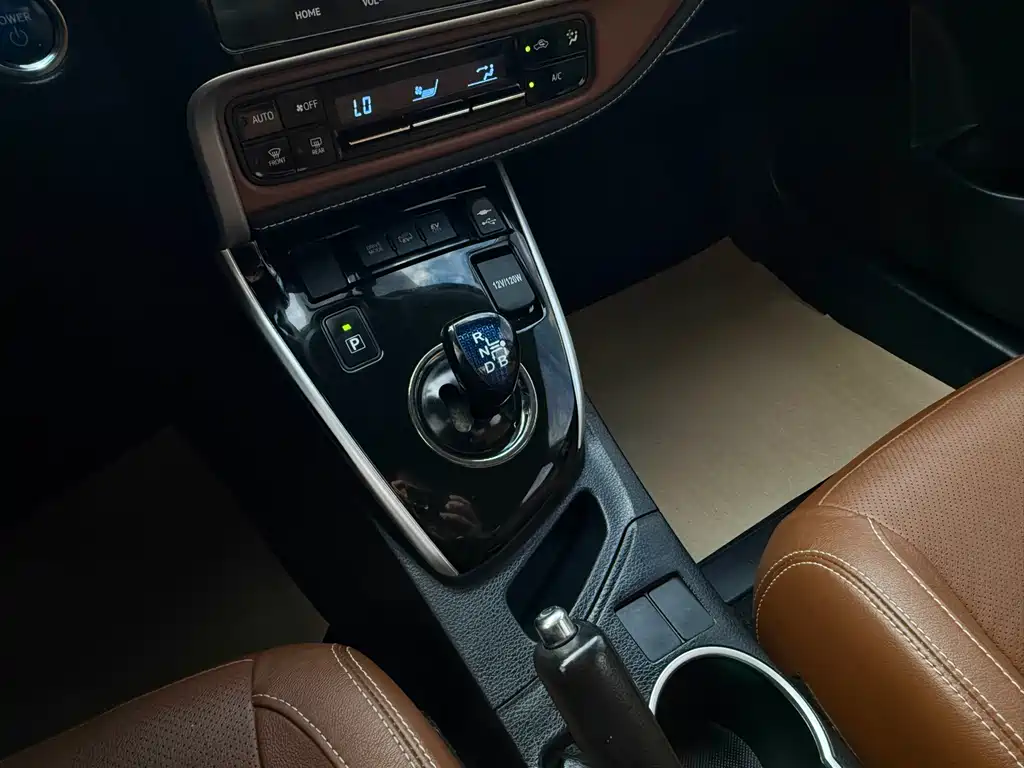 Toyota Levin Twin Engine E+ — миниатюра 24