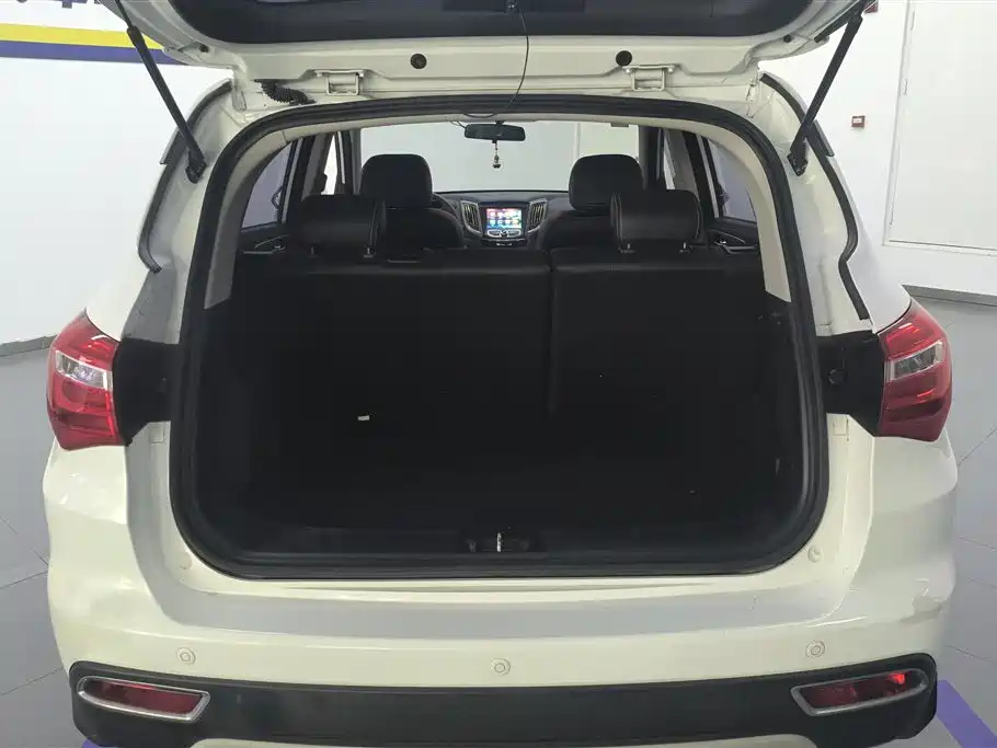 Changan 5 2021 1.6L CVT Premium