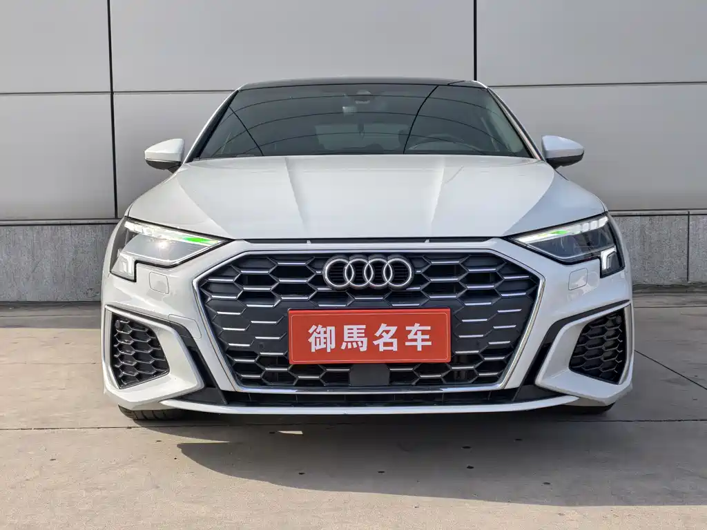 Audi A3 2022 Sportback 35 TFSI Fashion Sport