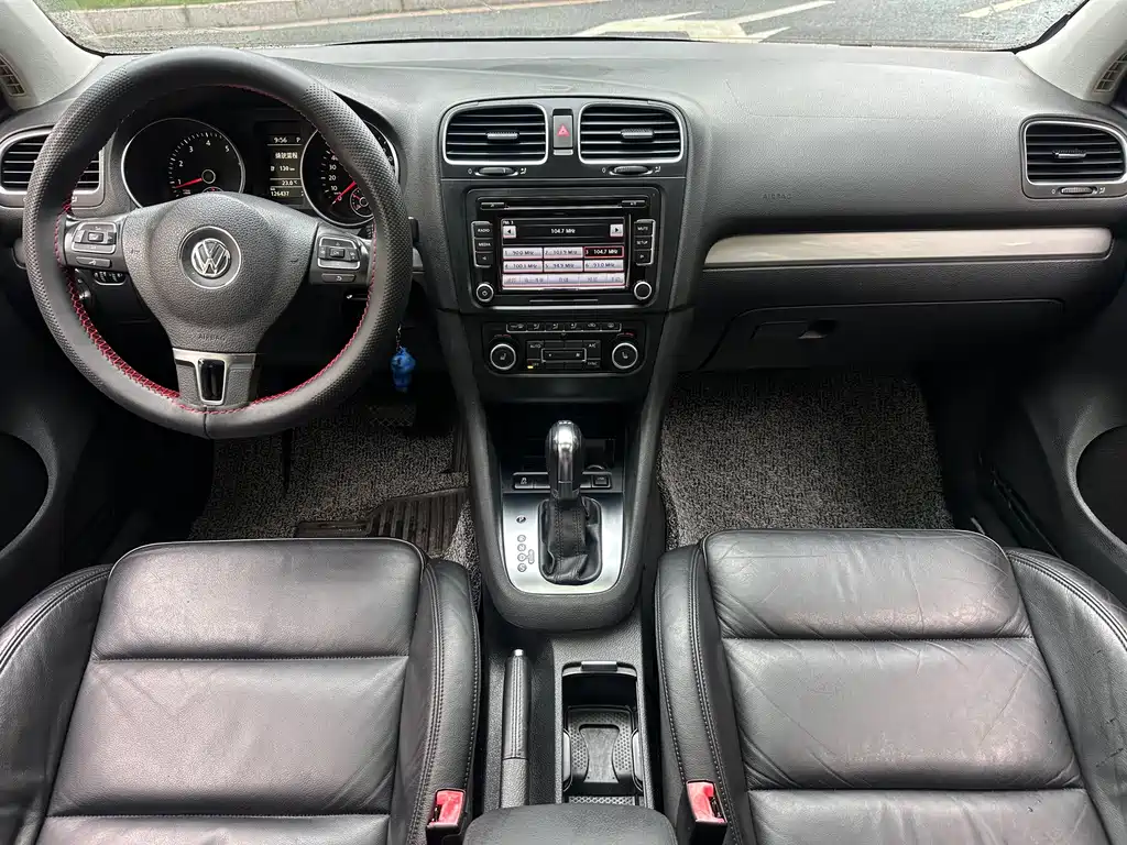 Volkswagen Golf — миниатюра 8