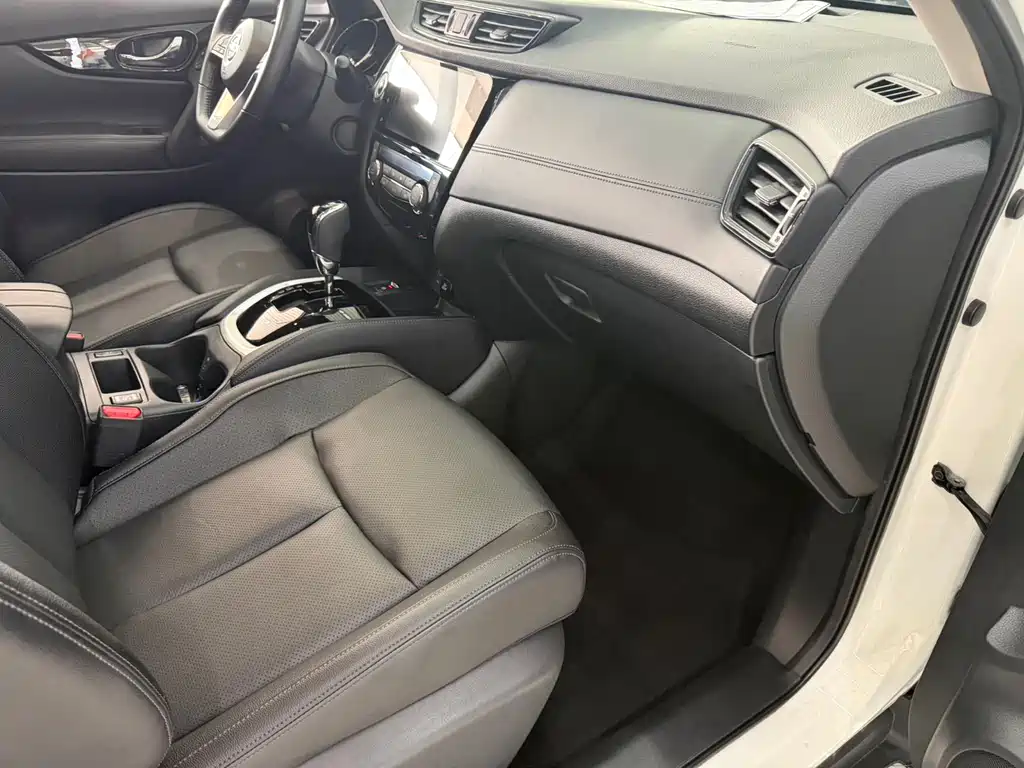 Nissan X-Trail 2022 2.0L