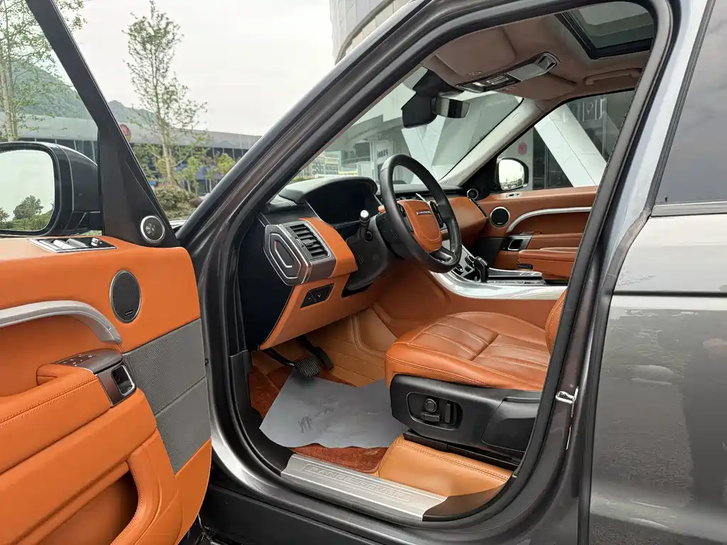 Land Rover Sport — миниатюра 4
