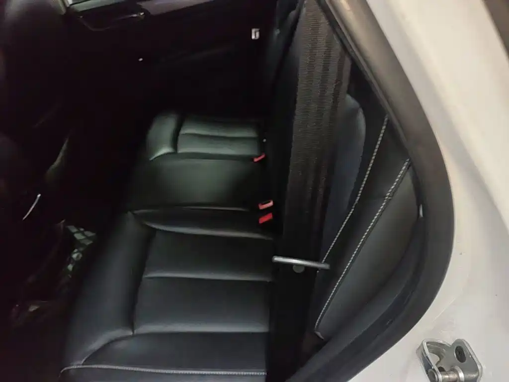 Roewe RX5 — миниатюра 17