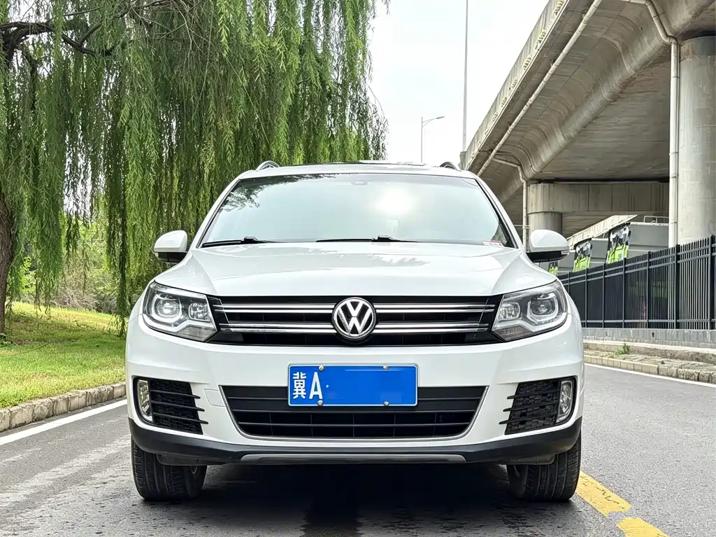 Volkswagen Tiguan — миниатюра 2