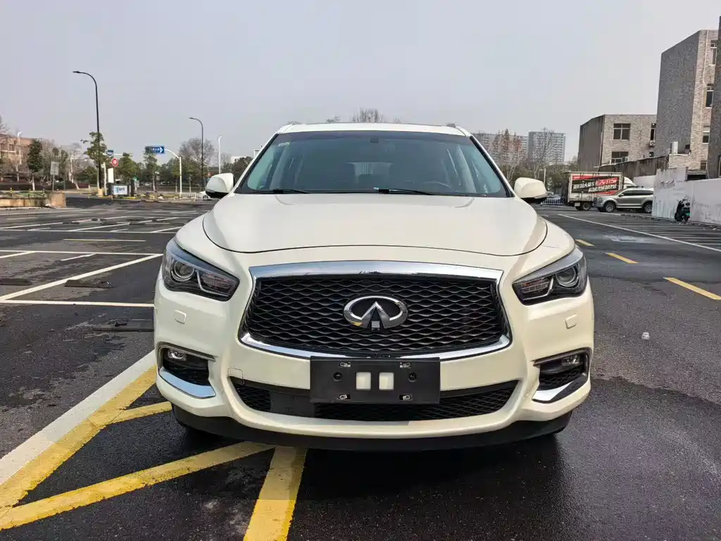 INFINITI QX60