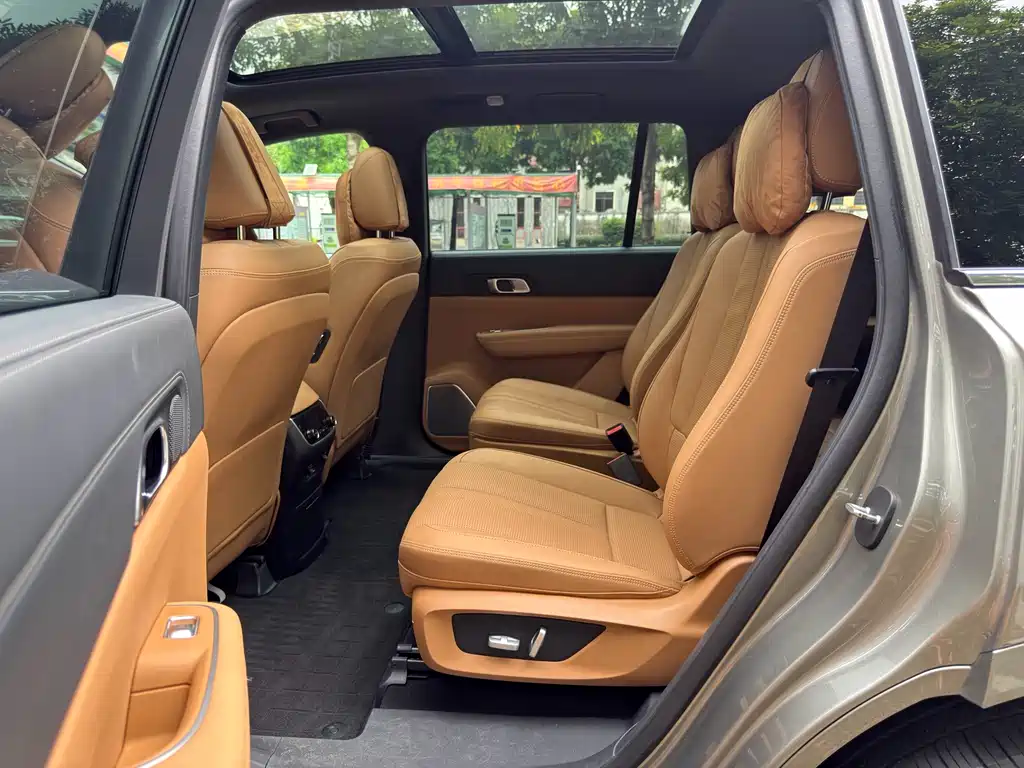 Li Auto Li ONE — миниатюра 19