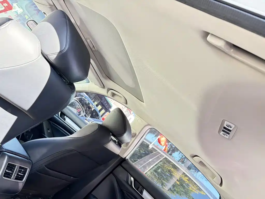 Honda Accord — миниатюра 18