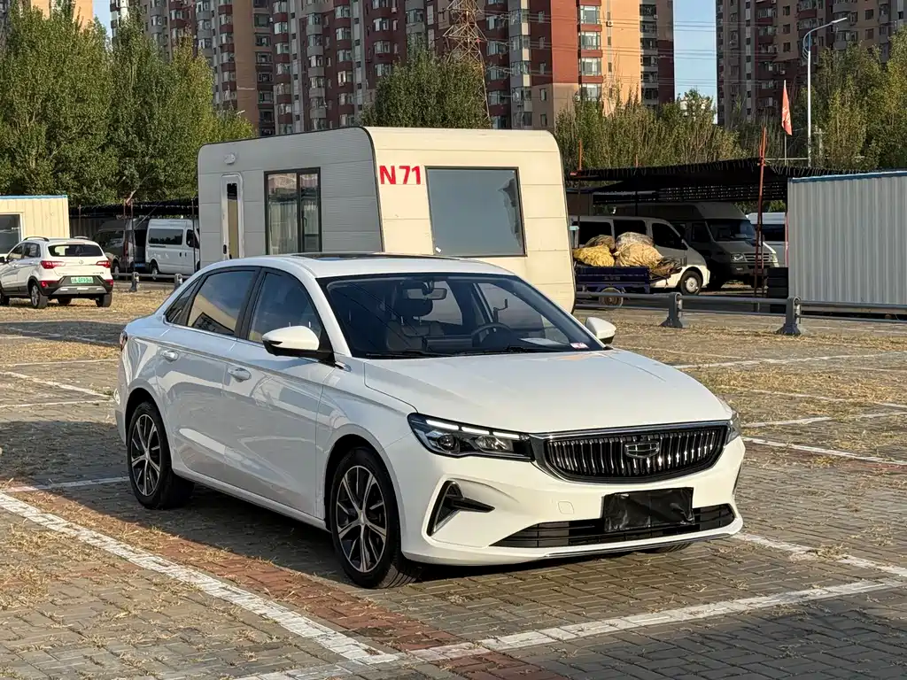 Geely Emgrand — миниатюра 2