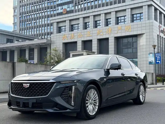 Cadillac CT 6 2023 28 T — фото 1