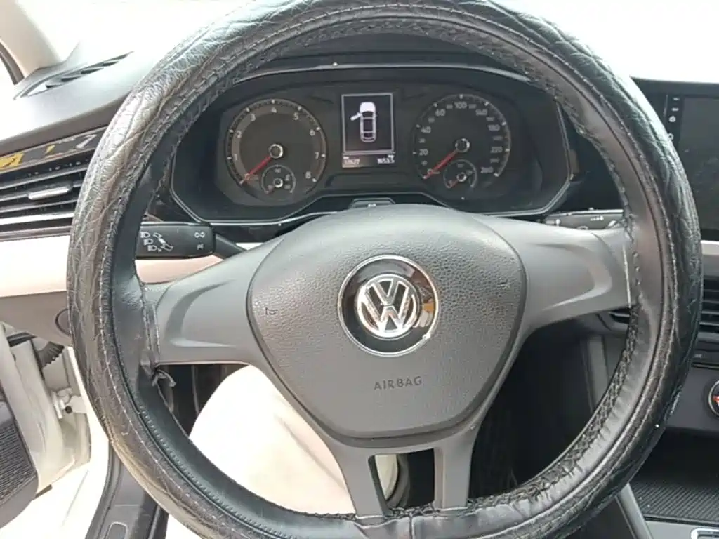 Volkswagen Bora — миниатюра 11