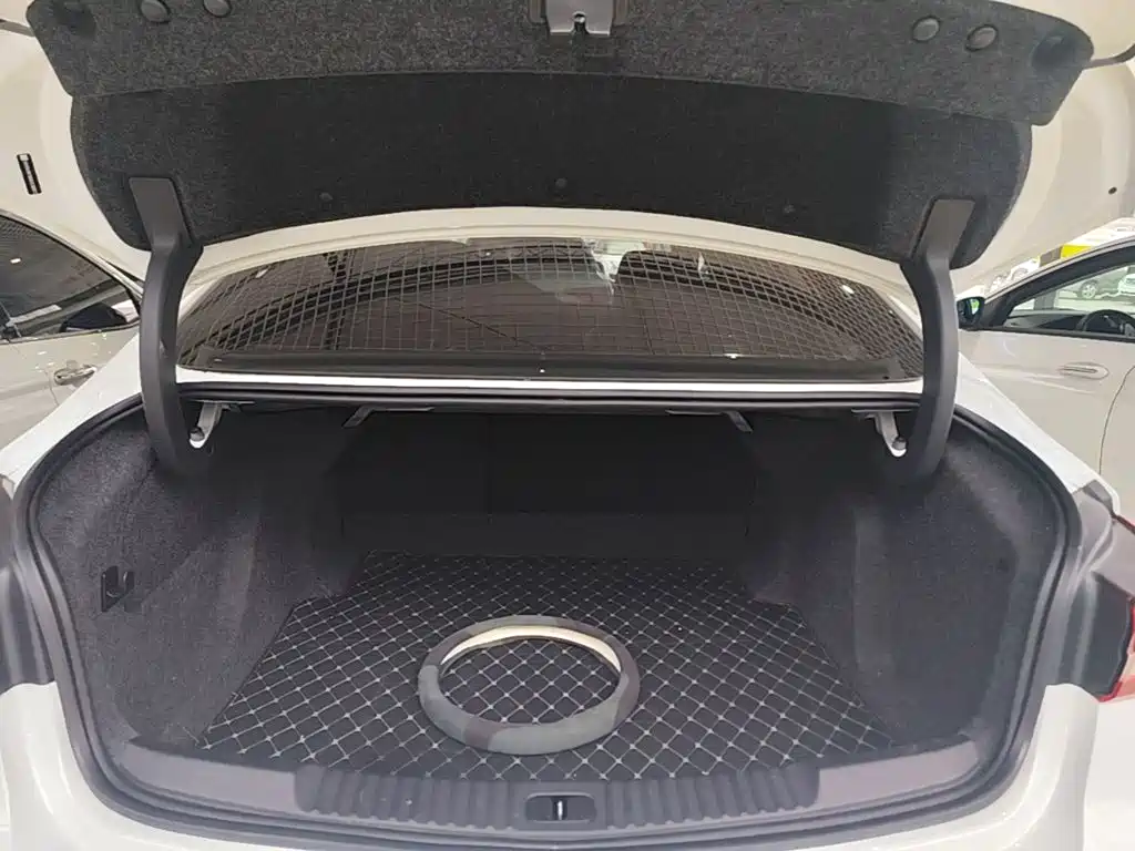 Buick Verano — миниатюра 19