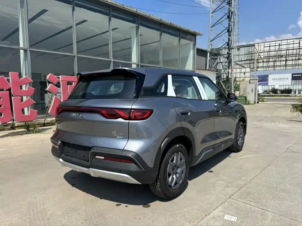 BYD Yuan UP - фото 11