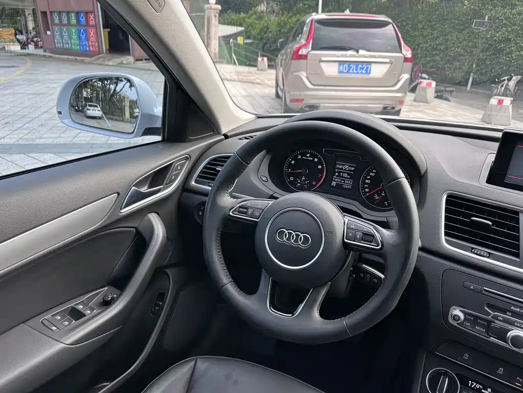 Audi Q3 — миниатюра 12