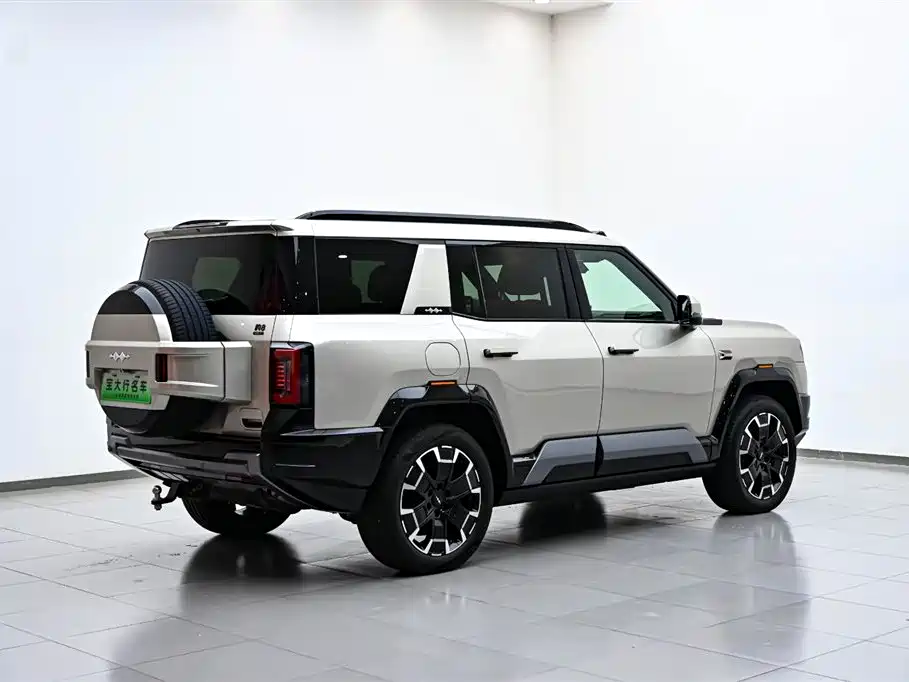 Fangchengbao Leopard 8 8 2025 Flagship 7 мест