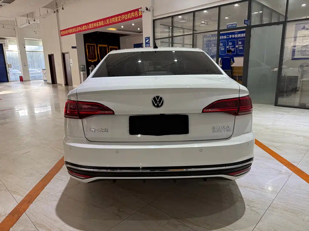 Volkswagen Bora — миниатюра 5