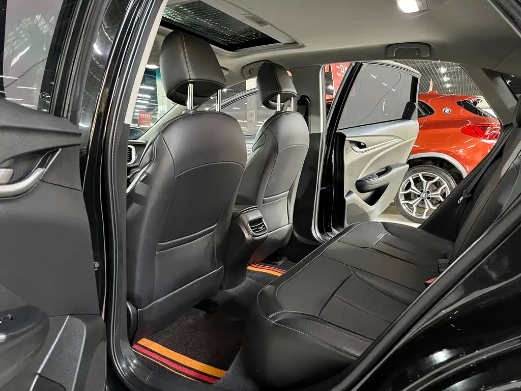 Buick Excelle — миниатюра 10