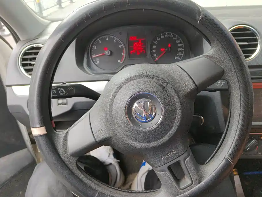 Volkswagen Jetta — миниатюра 15