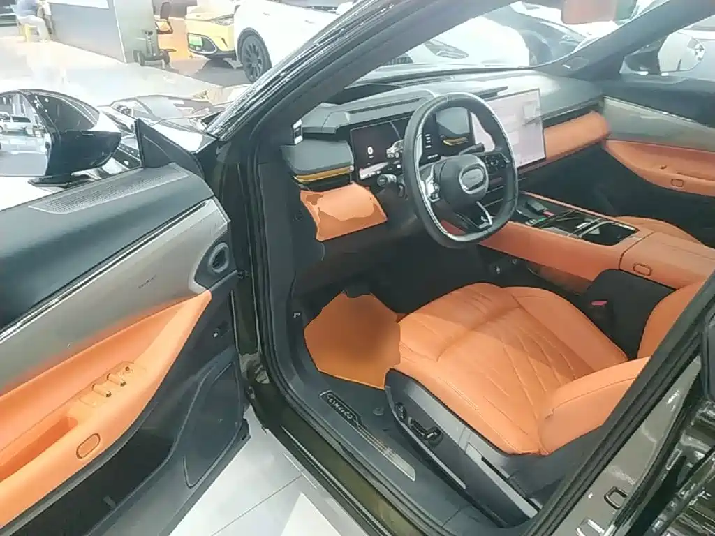 Lynk & Co 08 EM-P — миниатюра 16