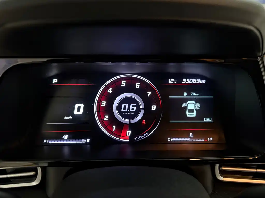 Hyundai Elantra — миниатюра 16