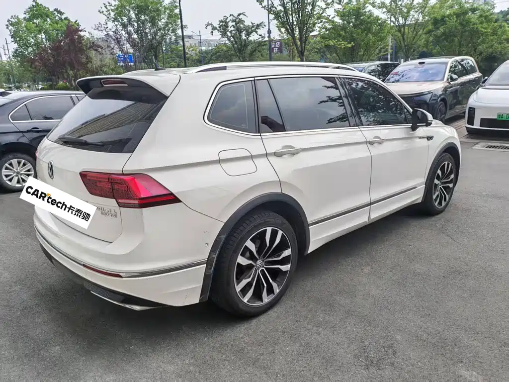 Volkswagen Tiguan L L 2019 330TSI AT R-Line Flagship VI