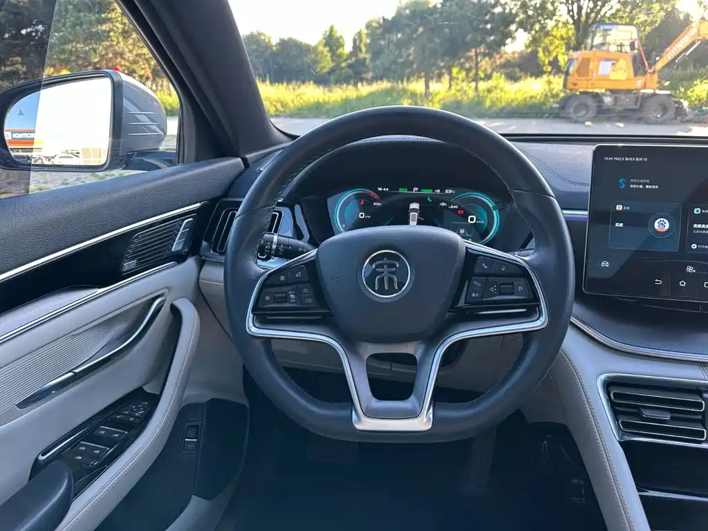 BYD PLUS New Energy — миниатюра 21