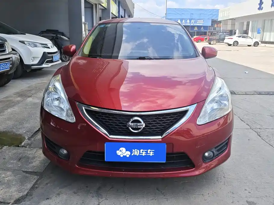 Nissan Tiida — миниатюра 2