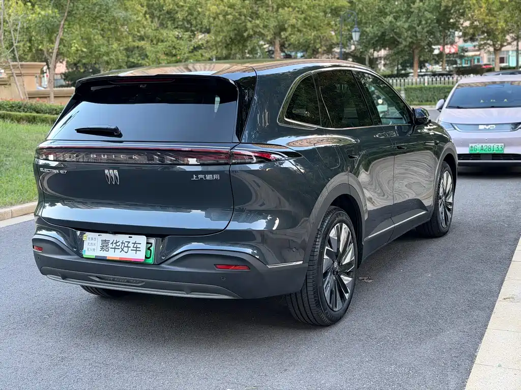 Buick Electra E7 — миниатюра 10