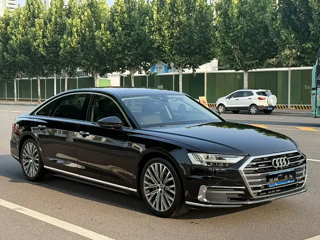 Audi A8 — миниатюра 3