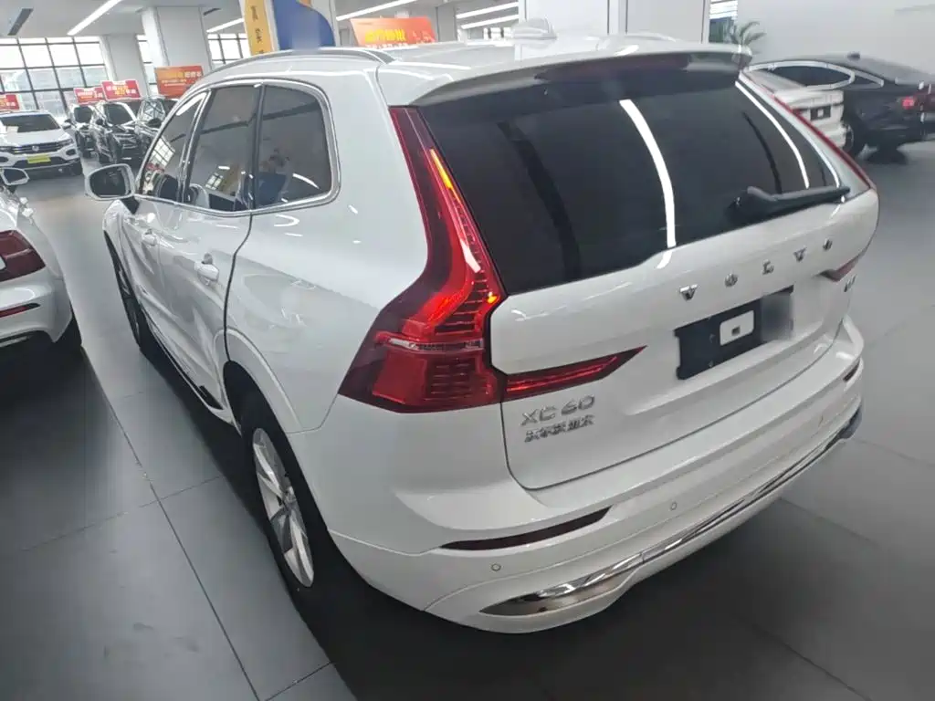 Volvo XC60 — миниатюра 5