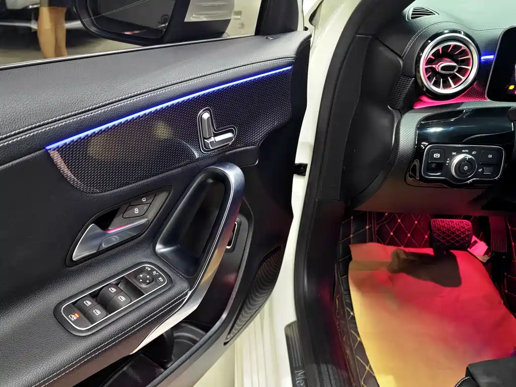 Mercedes-Benz A-Class A 2020 A 200 L Sport Fashion