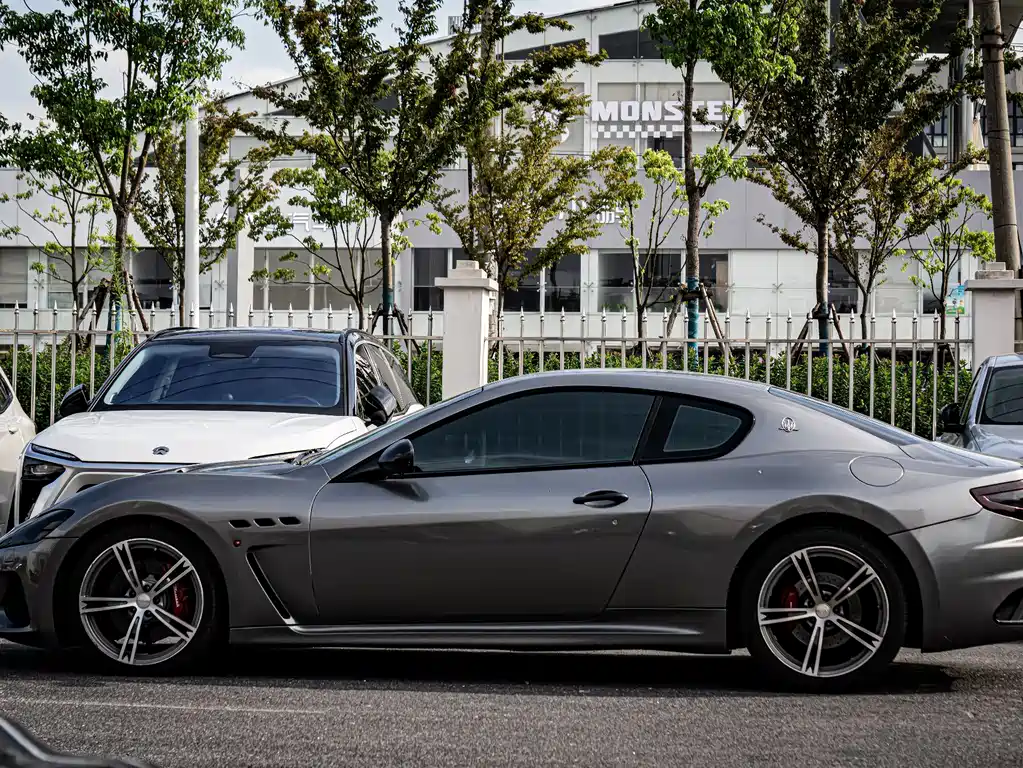 Maserati GranTurismo 4.7L Sport F1, фото 12