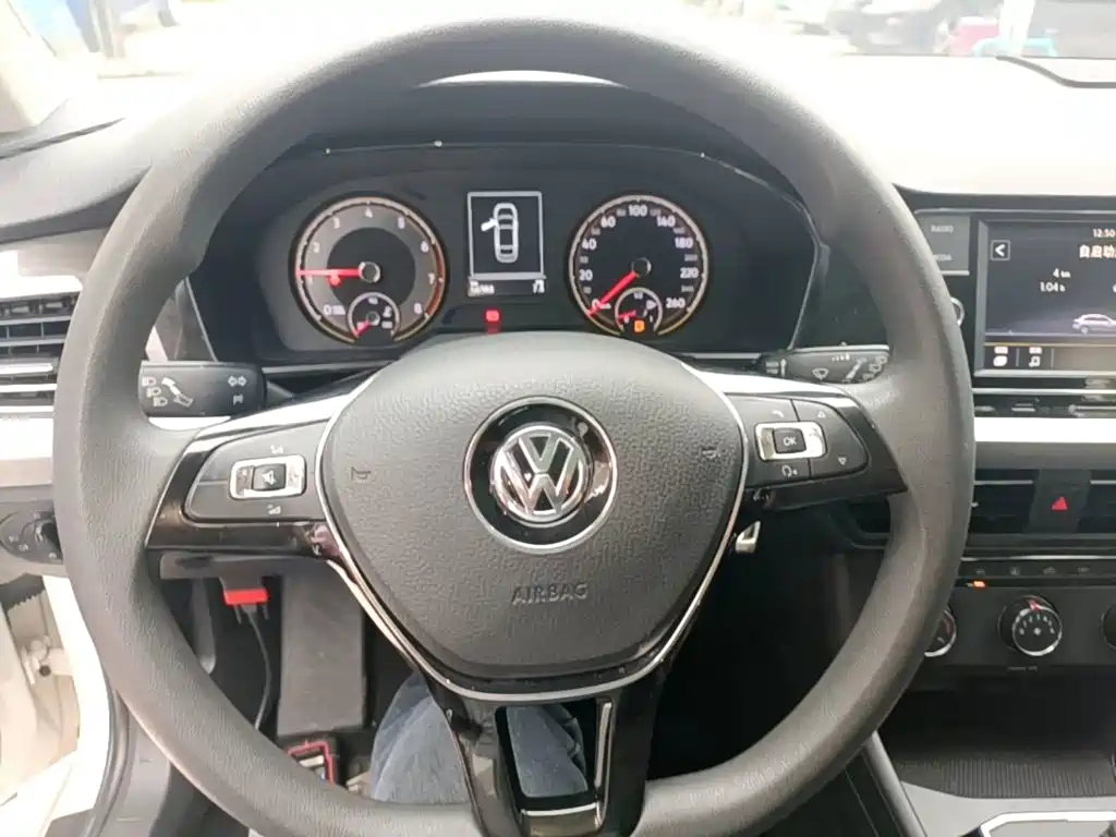 Volkswagen Lavida — миниатюра 11