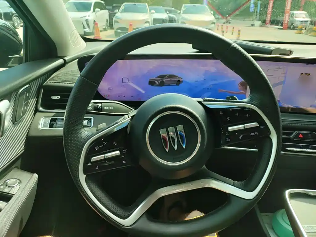 Buick LaCrosse — миниатюра 11