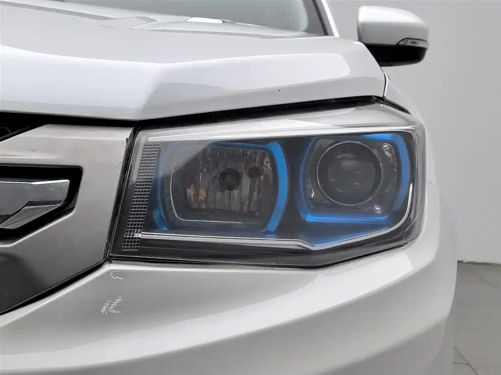 Changan CS75 2014 2.0L MT Luxury V