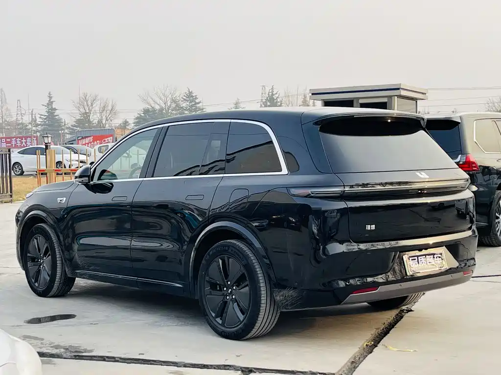 Li Auto IDEAL L8