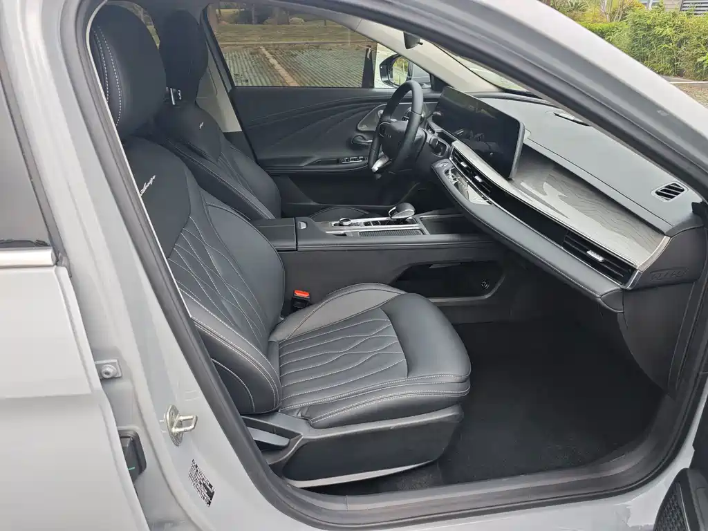 Chery Arrizo 8 — миниатюра 10